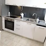 Апартаменты Happy Dreams Apartment Near The Beach And Old Town Сплит