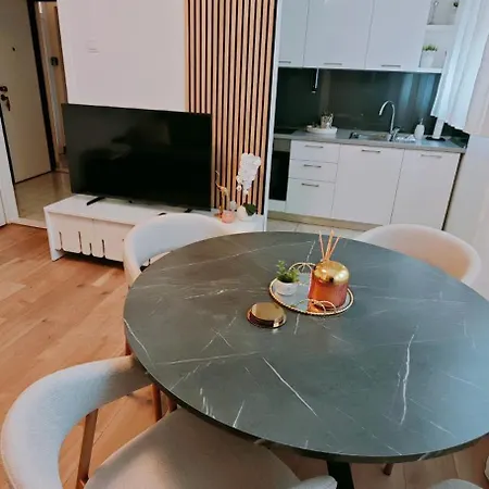 Happy Dreams Apartment Near The Beach And Old Town *