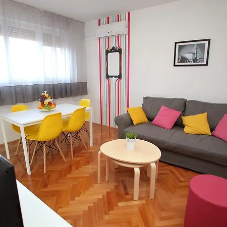 Happy Dreams Near The And Old Town Split